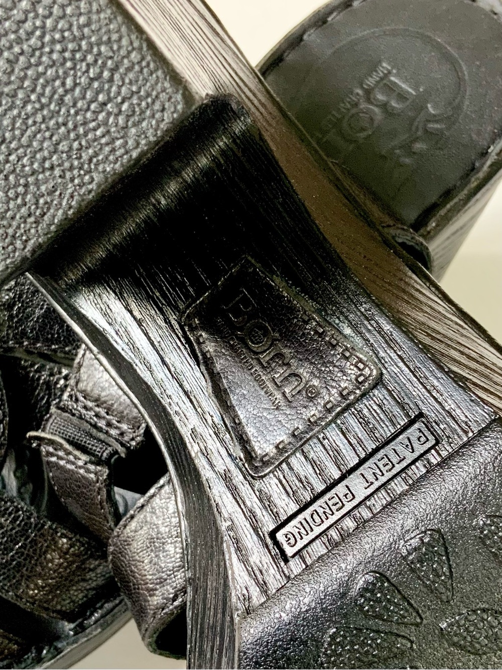 Born Women’s Black Leather ‘Dena’ Platform Sandal Heel - Picture 9 of 11